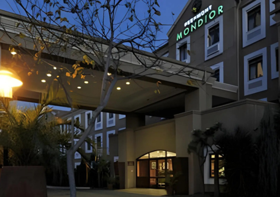 Peermont Mondior Hotel, Gaberone for a great Stay
